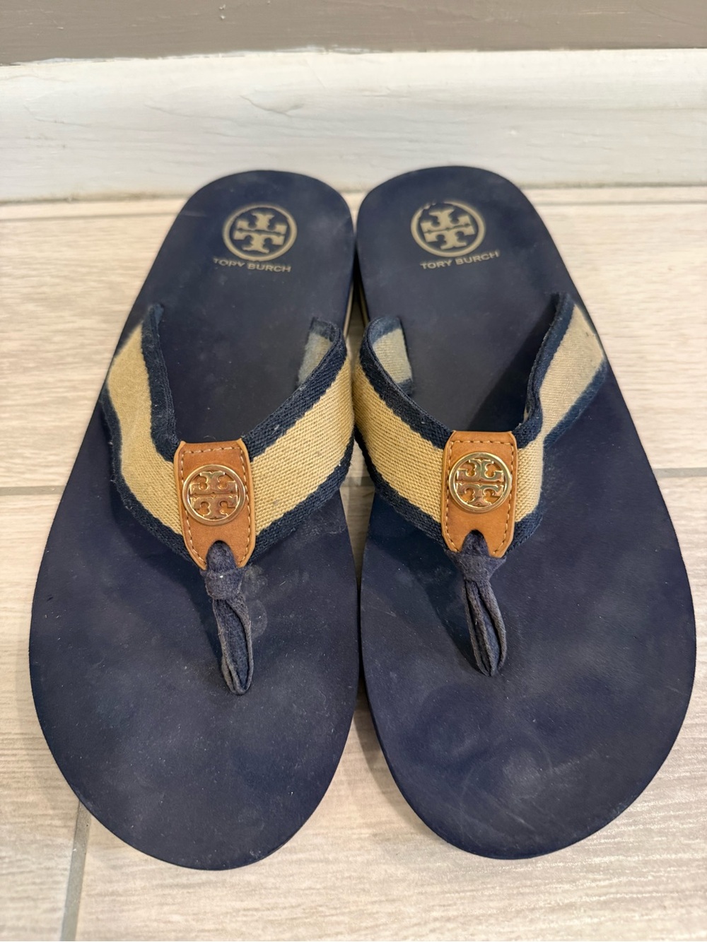 Tory Burch Navy, Tan & Gold Canvas Thong Sandals - Size 10